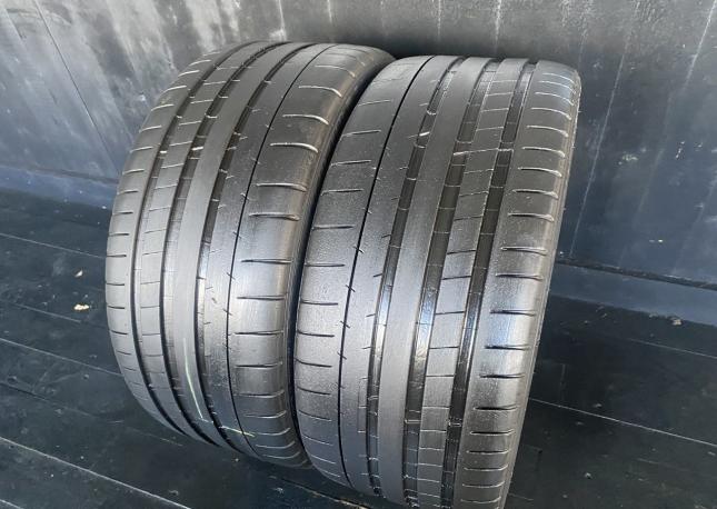 Michelin Pilot Super Sport 235/35 R19