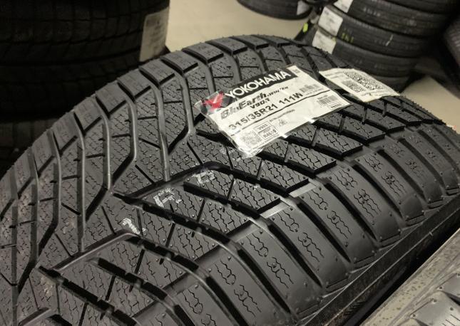 Yokohama BluEarth Winter V905 275/40 R21 и 315/35 R21