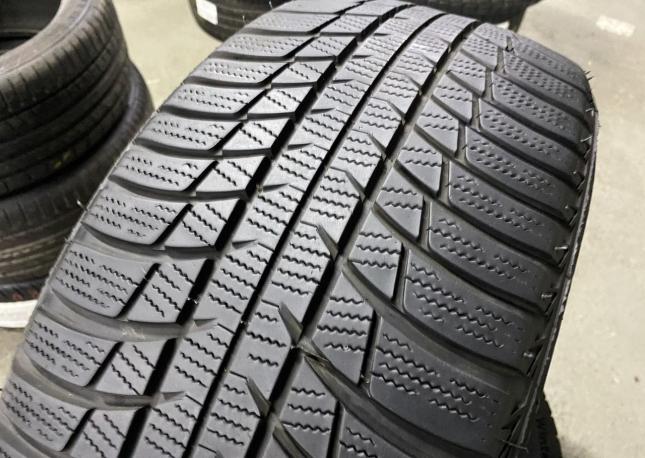 Bridgestone Blizzak LM-001 235/45 R18 98V