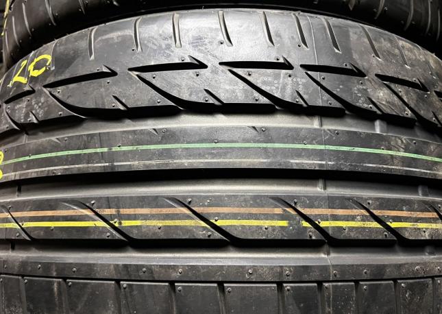 Bridgestone Potenza S001 265/35 R20