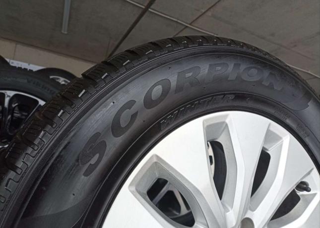 Pirelli Scorpion Winter 255/60 R18