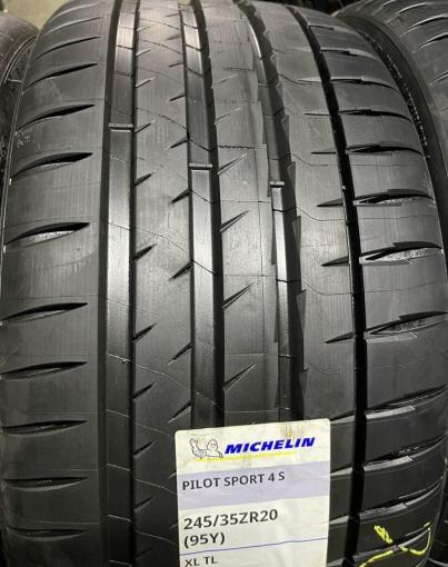 Michelin Pilot Sport 5 245/35 R20 Y