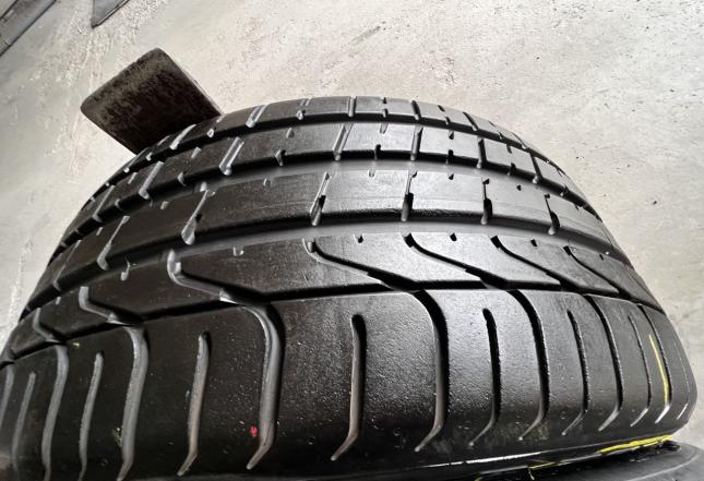 Pirelli P Zero 255/35 R20