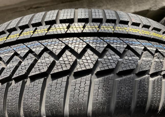 Continental ContiWinterContact TS 850 P 235/70 R18 110V