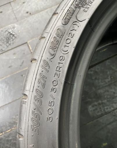 Michelin Pilot Super Sport 305/30 R19