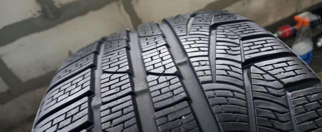 Pirelli Winter Sottozero Serie II 235/35 R19 87V