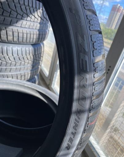 Pirelli P Zero Winter 285/30 R22 101W