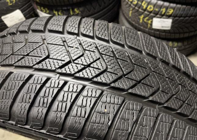 Pirelli Scorpion Winter RFT 245/50 R19 105V