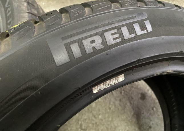 Pirelli Winter Sottozero 3 215/50 R18 92V