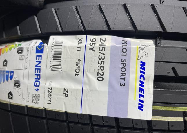 Michelin Pilot Sport 3 PS3 245/35 R20 и 275/30 R20 Y