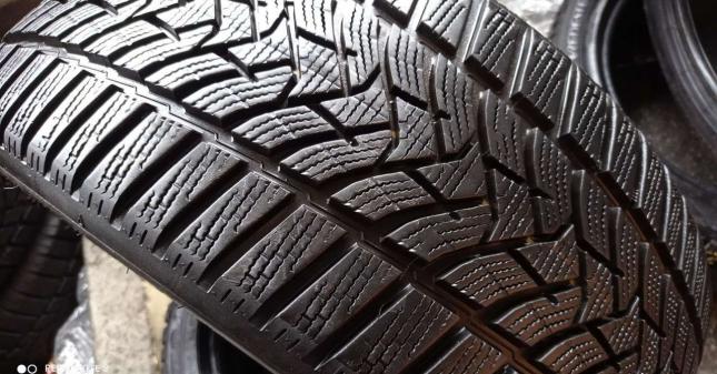 Dunlop Winter Sport 5 SUV 225/45 R17