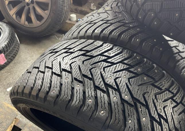 Nokian Tyres Hakkapeliitta 8 SUV 265/40 R21 T