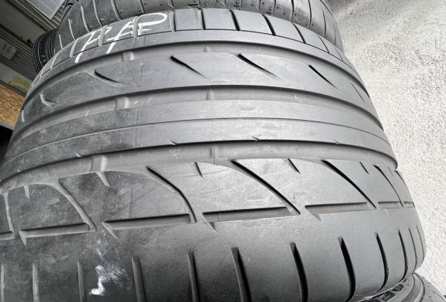 Bridgestone Potenza RE-01R 295/35 R20