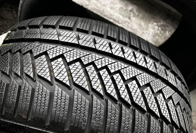 Continental ContiWinterContact TS 850 P 245/40 R18 и 265/35 R18 V