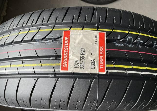 Bridgestone Dueler H/L 33A 235/55 R20 102V