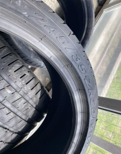 Pirelli P Zero 305/30 R20 и 245/35 R20 91Y