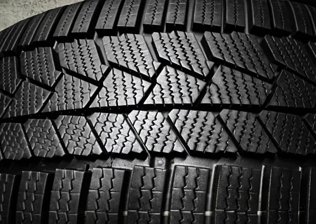 Continental ContiWinterContact TS 860 225/50 R19