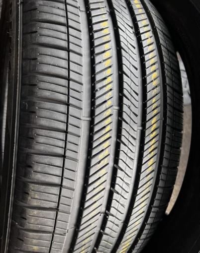 Goodyear Eagle Touring 285/45 R22