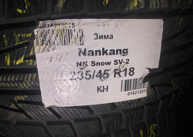 Nankang Snow SV-2 235/45 R18