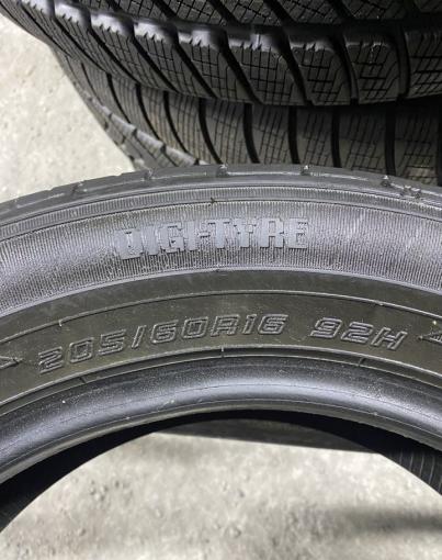 Dunlop Enasave EC202 205/60 R16