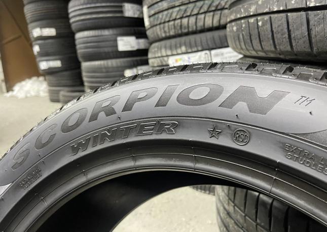 Pirelli Scorpion Winter 285/45 R21 113V