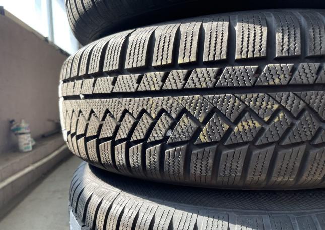 Continental ContiWinterContact TS 850 P 215/65 R17 99H