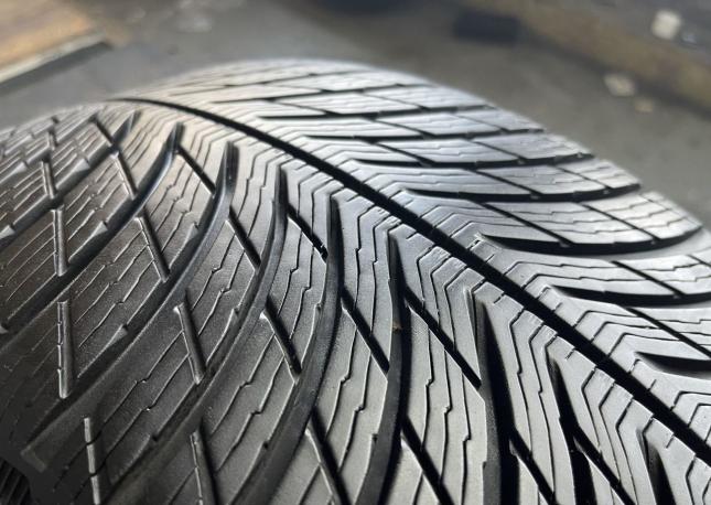 Michelin Pilot Alpin 5 245/45 R19 102V