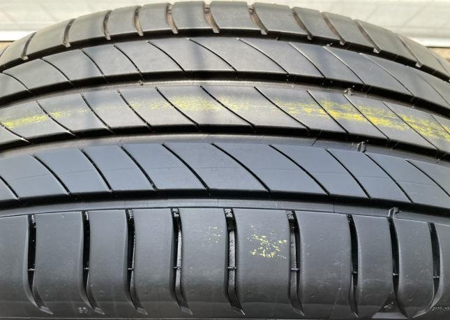 Michelin Primacy 4 215/60 R17 96H