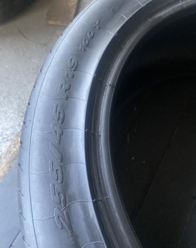 Pirelli P Zero 255/45 R19