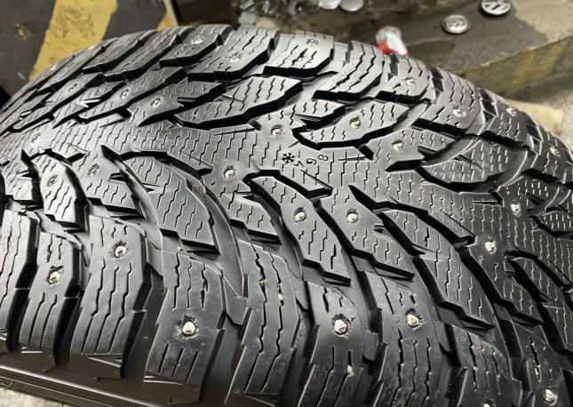 Nokian Tyres Hakkapeliitta 9 SUV 275/45 R21 и 315/40 R21 110T