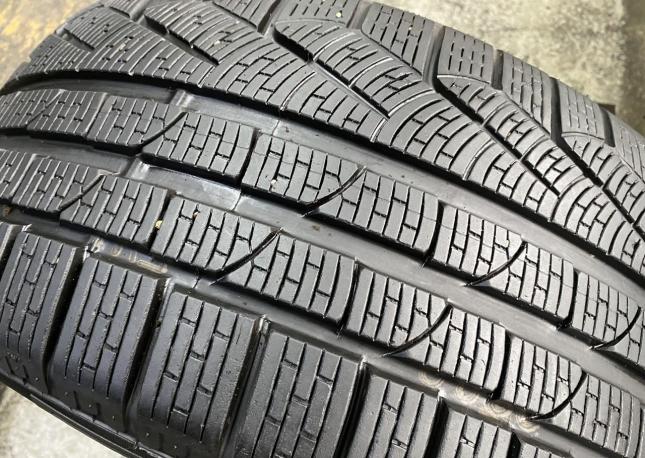 Pirelli Sottozero Winter 240 245/45 R19 102V