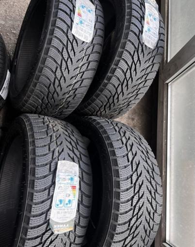 Nokian Tyres Hakkapeliitta R3 225/45 R18