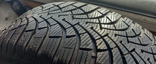 Goodyear UltraGrip 9 205/55 R16 91H