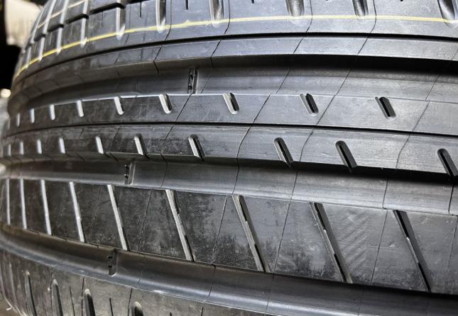 Michelin Pilot Sport 3 240/40 R18