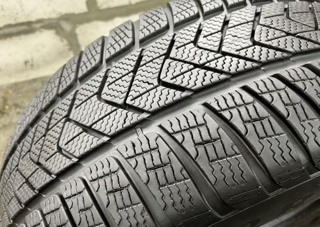 Pirelli Scorpion Winter RFT 265/50 R19 110H