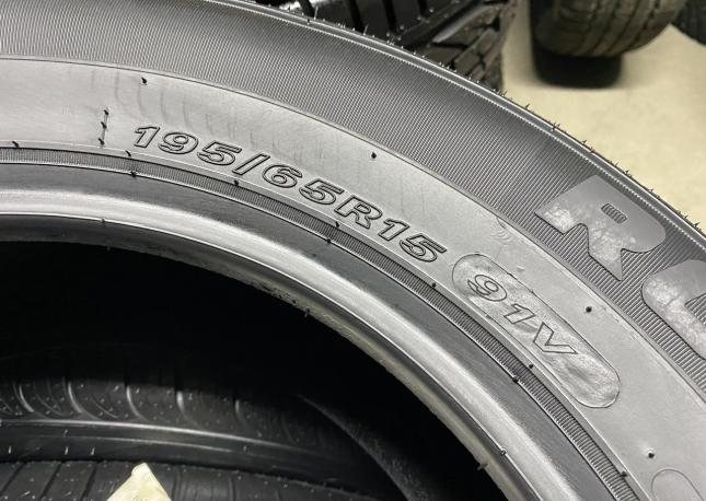 Roadstone N&#39;Blue Eco 195/65 R15 91V