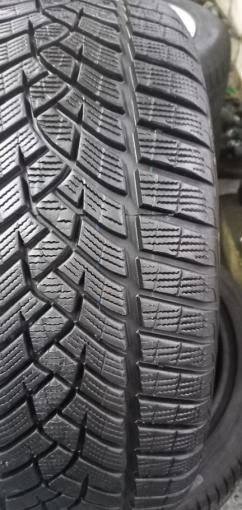 Goodyear UltraGrip Performance Gen-1 235/40 R18 95