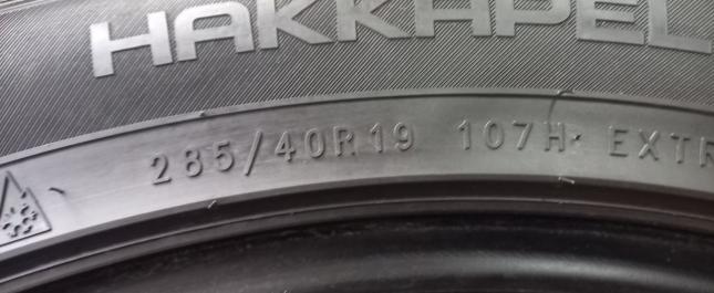 Nokian Tyres Hakkapeliitta 8 285/40 R19 107H