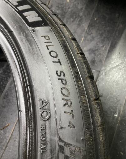 Michelin Pilot Sport 4 255/45 R19