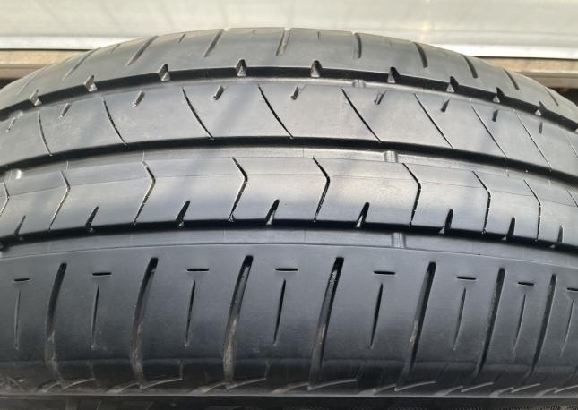 Bridgestone Ecopia NH100 RV 215/60 R17 96H