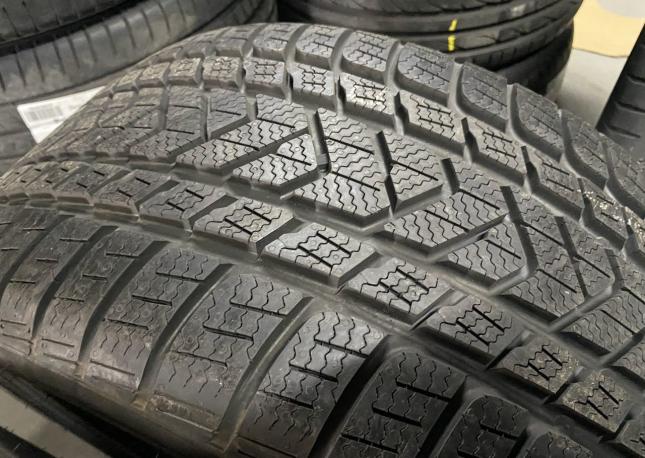 Pirelli Winter Sottozero 3 285/35 R20 и 255/40 R20 104V