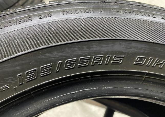 Dunlop Enasave EC300+ 195/65 R15