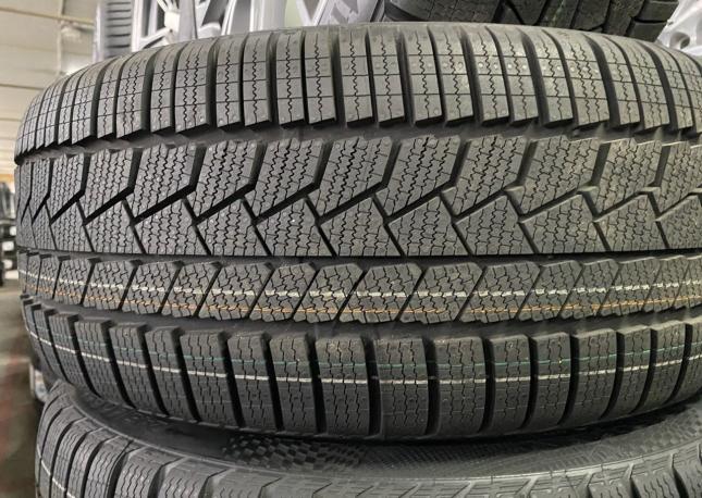 Continental ContiWinterContact TS 860S 275/35 R20 и 245/40 R20 102W