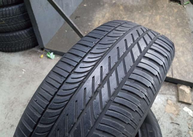 Goodyear Eagle F1 Asymmetric SUV 235/60 R18