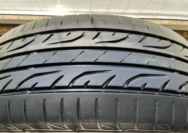 Dunlop Le Mans LM 704 215/55 R17 94V