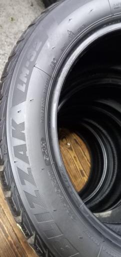 Bridgestone Blizzak LM-32 225/50 R17 94H