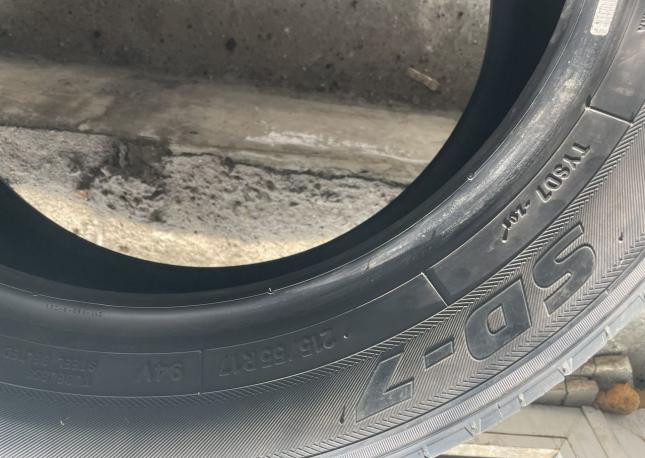 Toyo SD-7 215/55 R17 94V