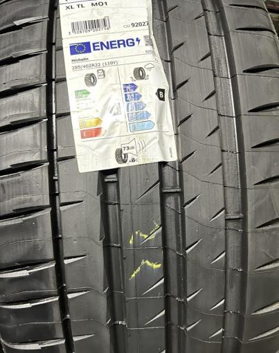 Michelin Pilot Sport 5 285/40 R22 и 325/35 R22 Y