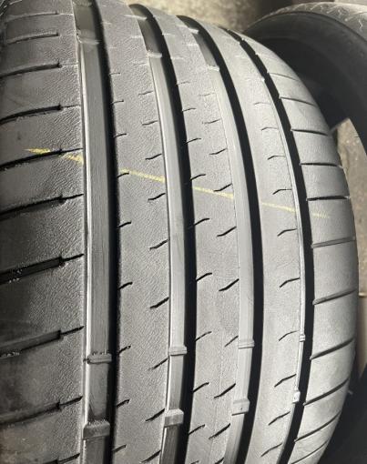 Bridgestone Potenza Sport 275/35 R19 и 285/30 R20 Y