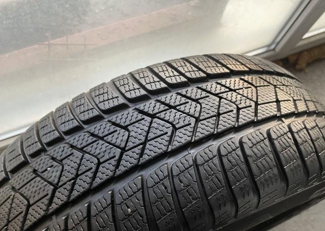 Pirelli Winter Sottozero 3 245/50 R19